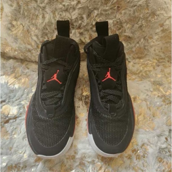 Air Jordan 36 Black/Red/White Basketball Shoes Size 4Y - Picture 5 of 5